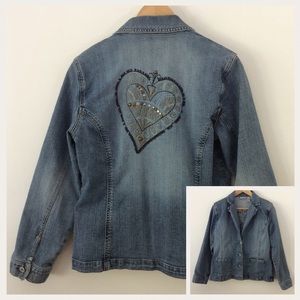 ✨HP✨Chico’s Platinum Denim Jean Heart Jacket Size1